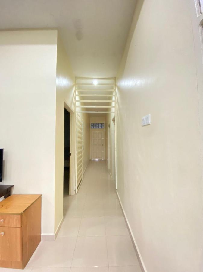 Family Homestay Kuala Terengganu Exterior foto